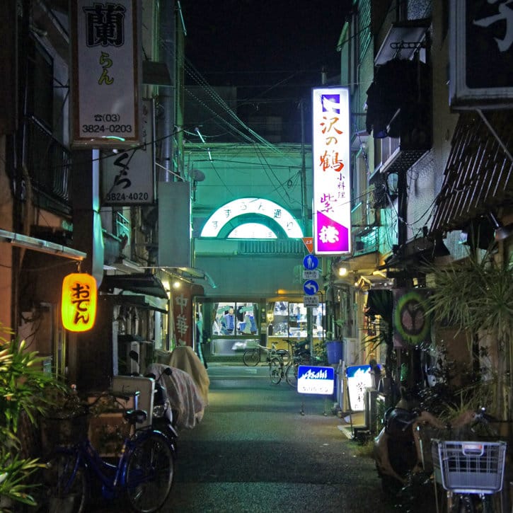 Suzuran-Dori Street