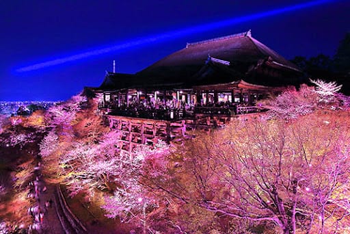 Kiyomizu-dera Temple